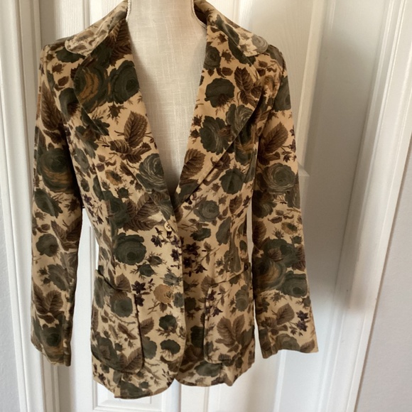 Stage  West by Prior Jackets & Blazers - Stage West by Prior Floral Jacket, Size 36(4-6) Color Multi Colored